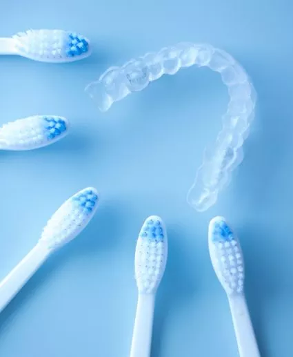 clear aligner and toothbrushes